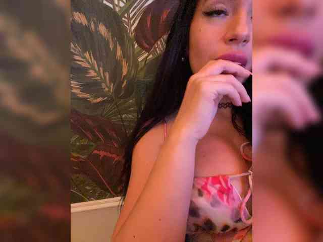 LadyOfDesire webcam