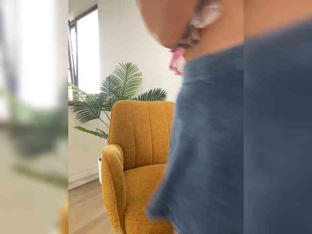 LadyOfDesire webcam