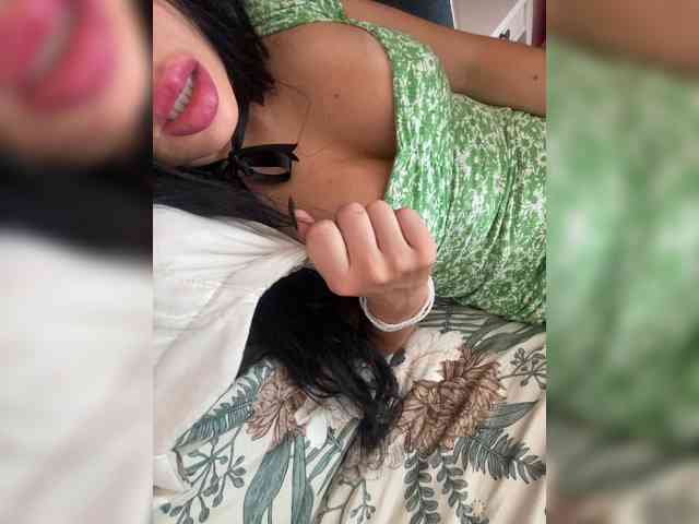 LadyOfDesire webcam