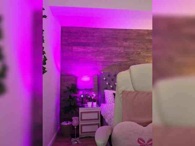 LadyOfDesire webcam