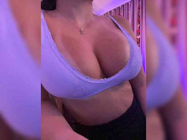 LadyOfDesire webcam