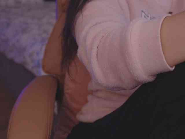 LadyOfDesire webcam