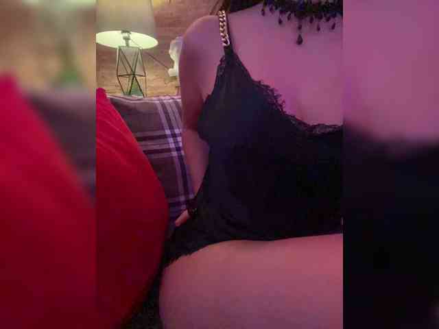 LadyOfDesire webcam