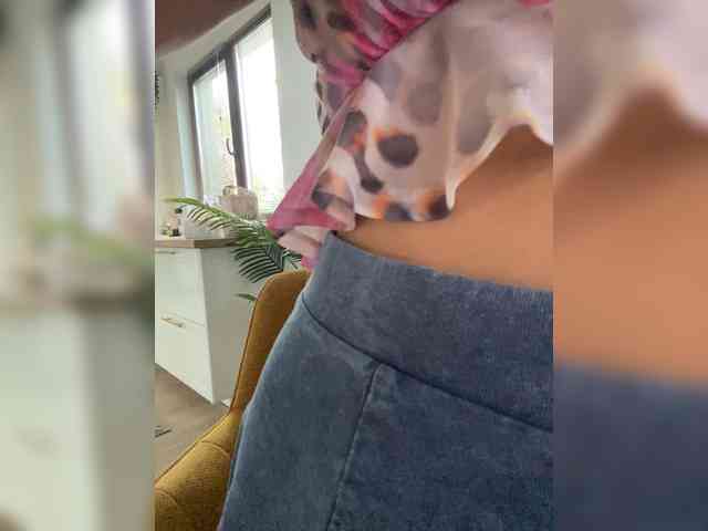 LadyOfDesire webcam