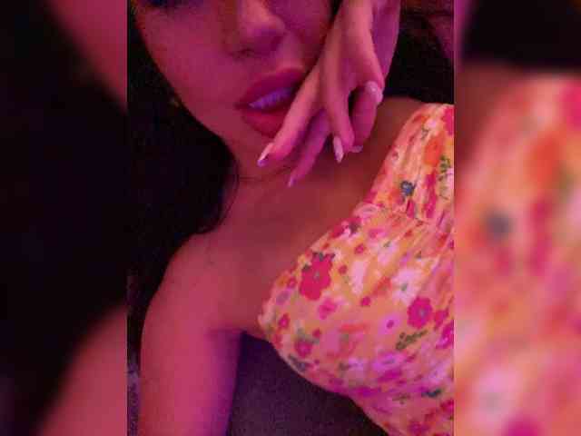 LadyOfDesire webcam