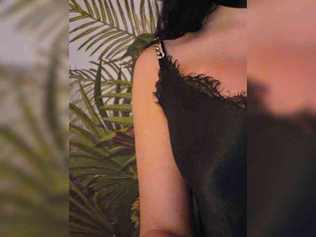 LadyOfDesire webcam