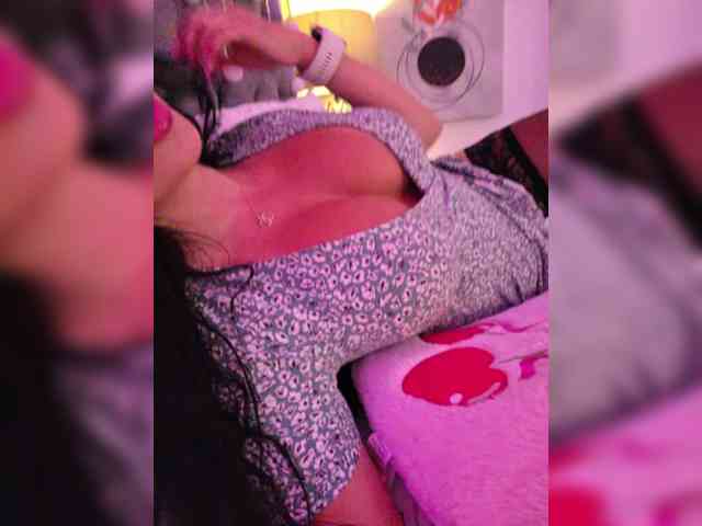 LadyOfDesire webcam