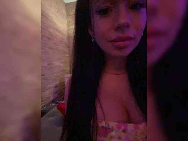 LadyOfDesire webcam