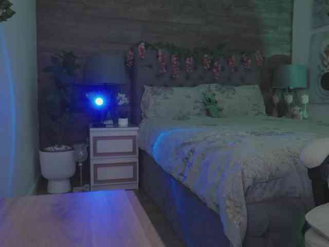 LadyOfDesire webcam
