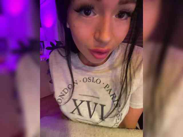 LadyOfDesire webcam