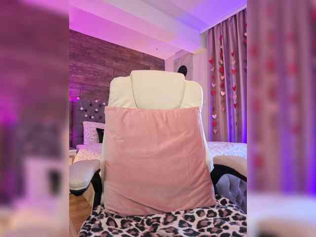 LadyOfDesire webcam