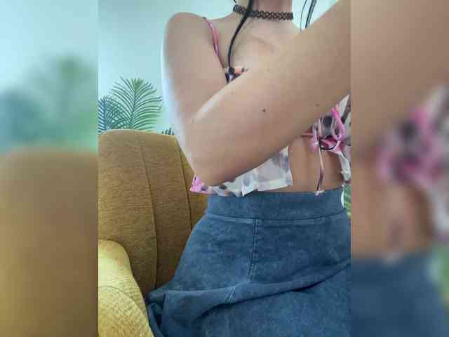 LadyOfDesire webcam