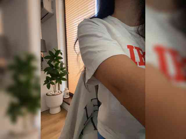 LadyOfDesire webcam