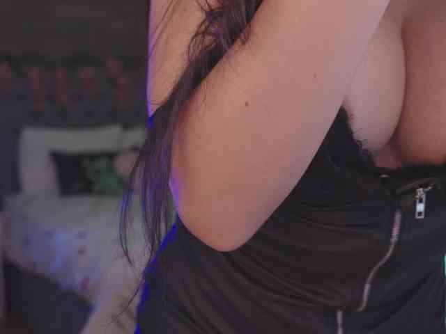 LadyOfDesire webcam