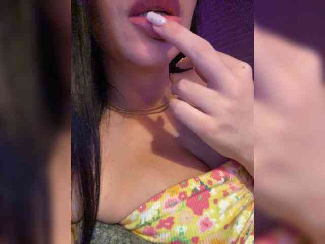 LadyOfDesire webcam