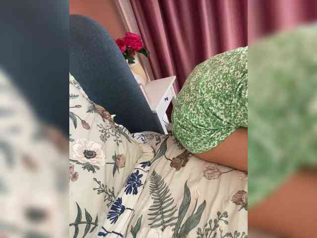LadyOfDesire webcam