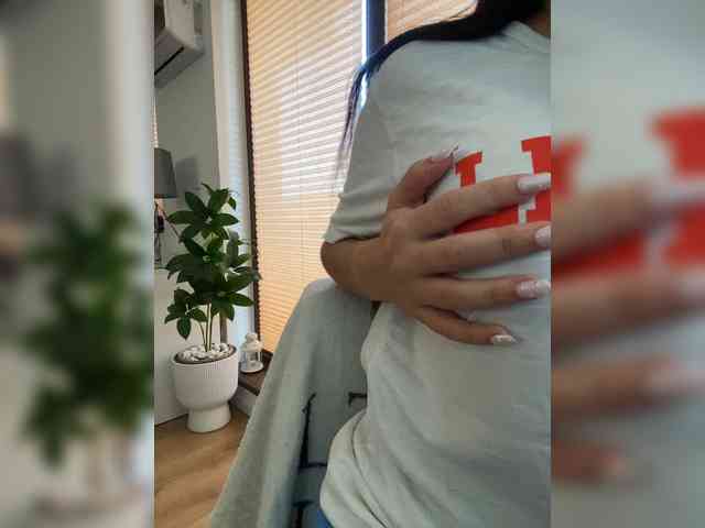 LadyOfDesire webcam