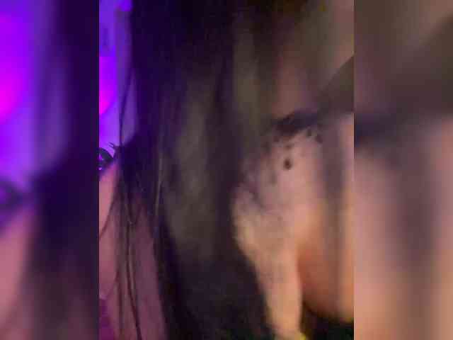 LadyOfDesire webcam