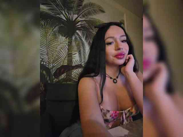 LadyOfDesire webcam