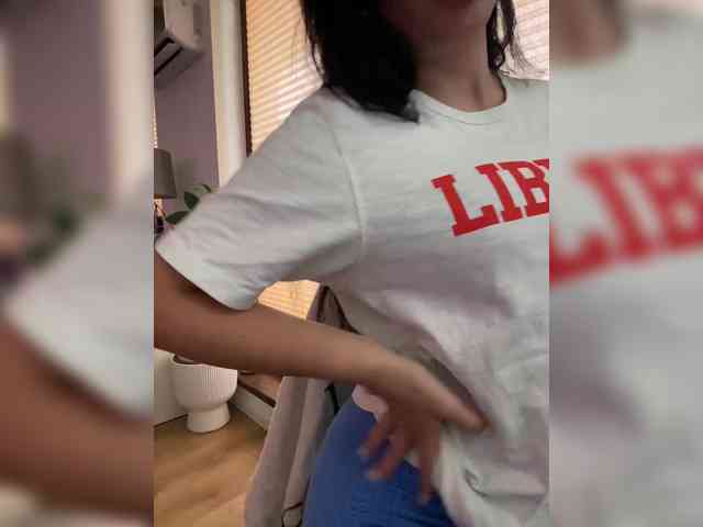 LadyOfDesire webcam