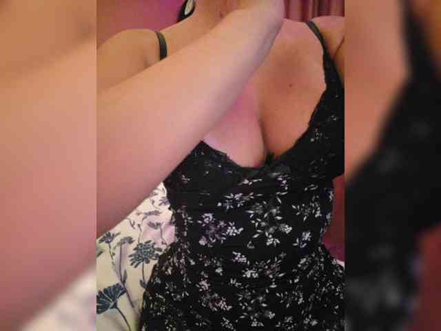 LadyOfDesire webcam
