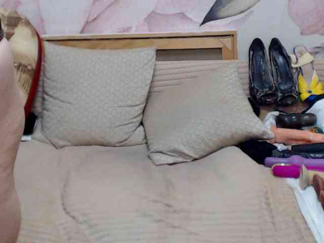 SweetyRina webcam