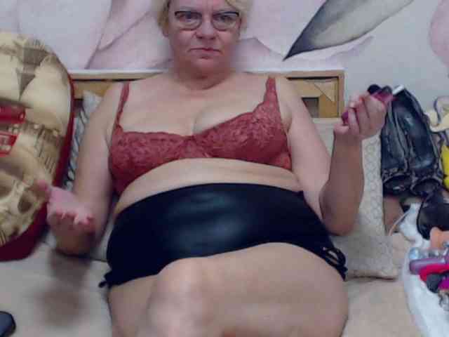 SweetyRina webcam