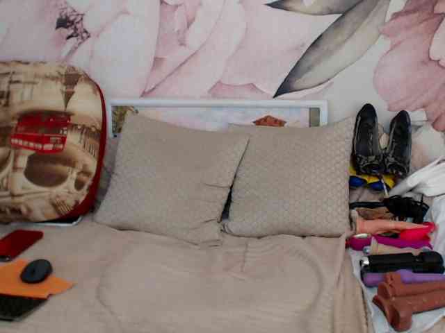SweetyRina webcam