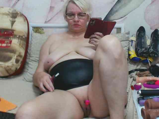 SweetyRina webcam