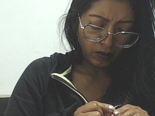 KATYY-HOTTT