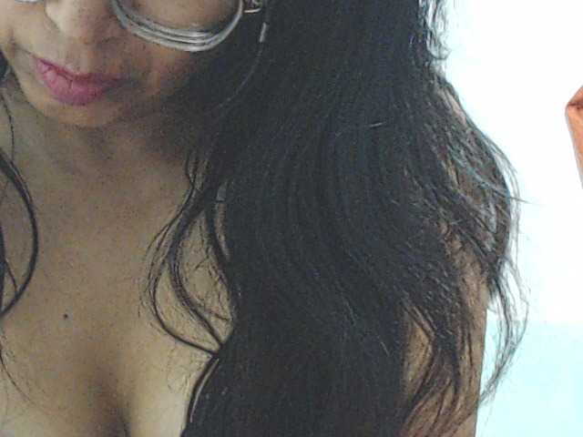 KATYY-HOTTT live cam preview
