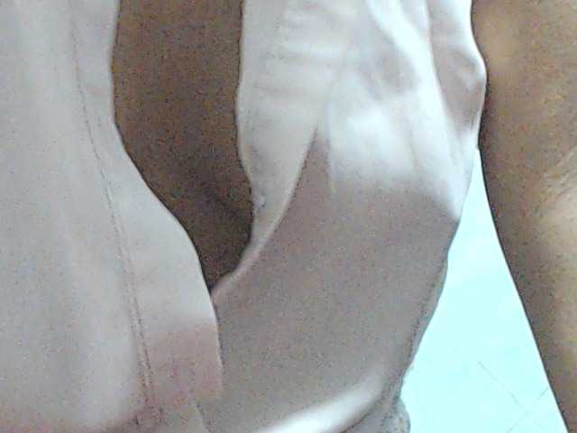 HOTTTSKIN live cam on BongaCams