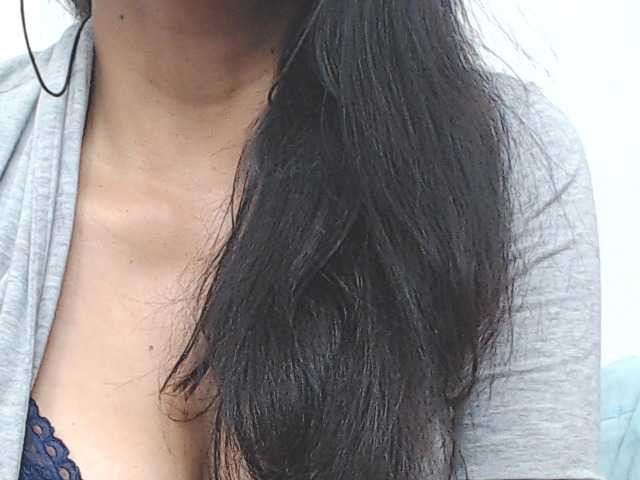 KATYY-HOTTT live cam on BongaCams