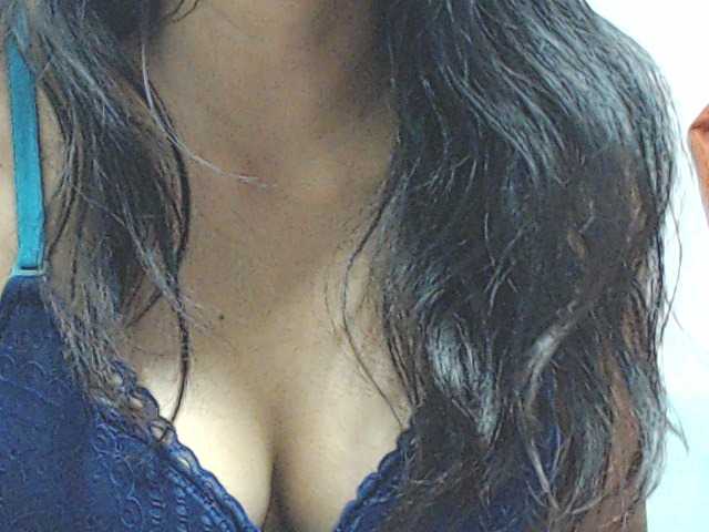 KATYY-HOTTT live cam preview