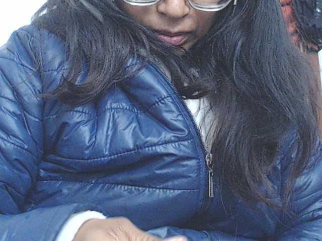 KATYY-HOTTT