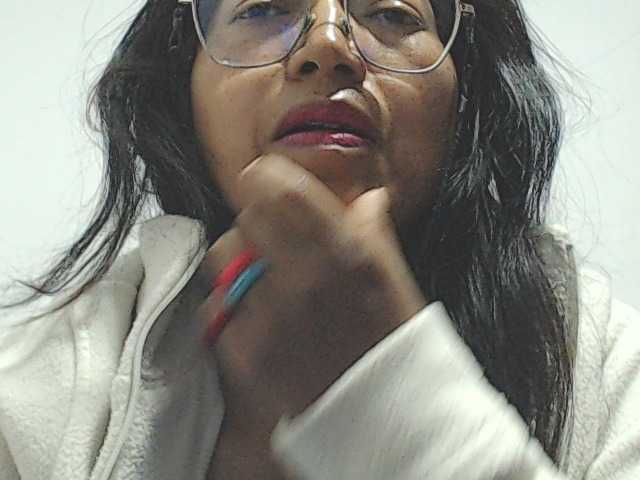 KATYY-HOTTT