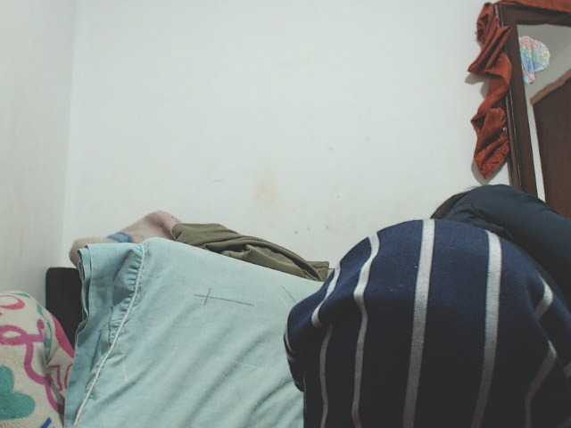 KATYY-HOTTT