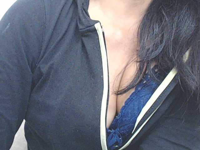 KATYY-HOTTT