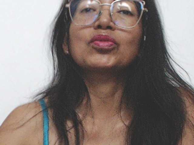 KATYY-HOTTT