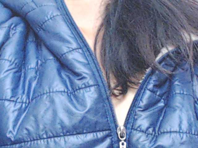 HOTTTSKIN live cam on BongaCams