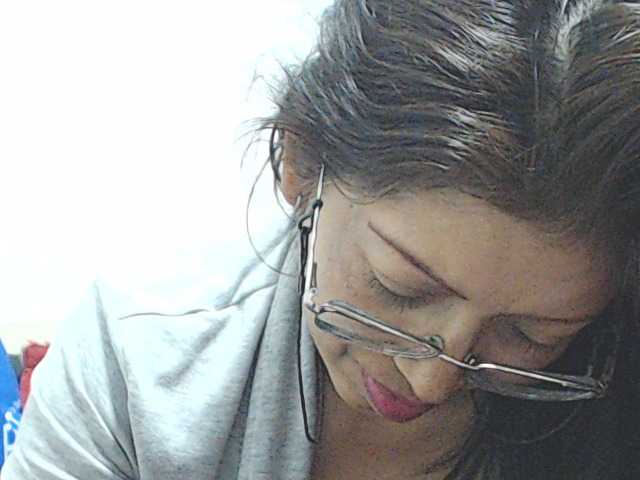 KATYY-HOTTT