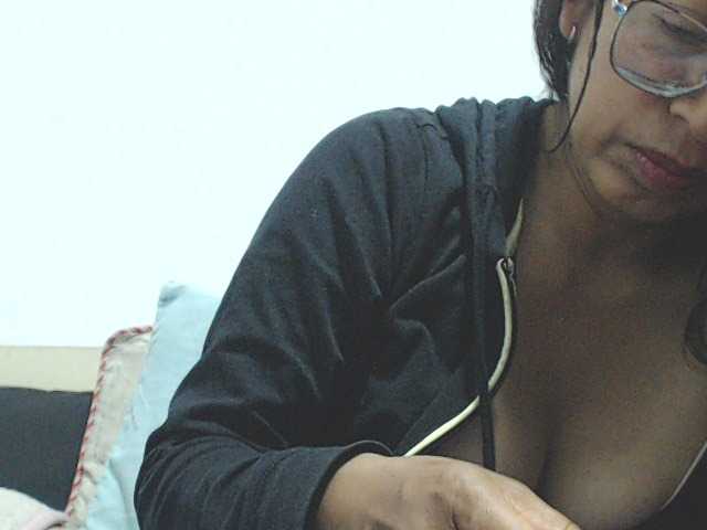 KATYY-HOTTT webcam bongacams model stream image