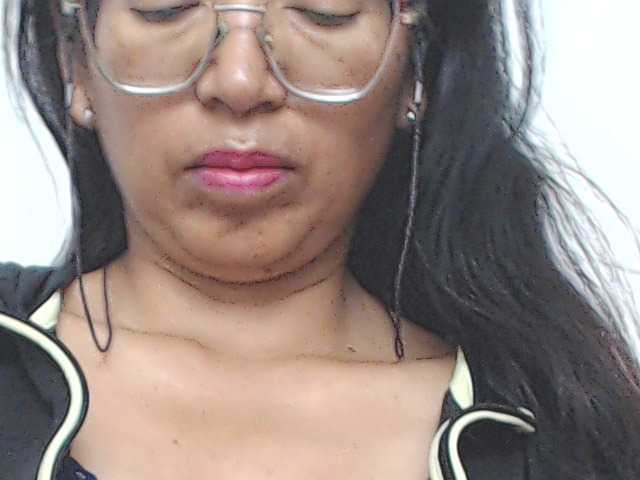 KATYY-HOTTT