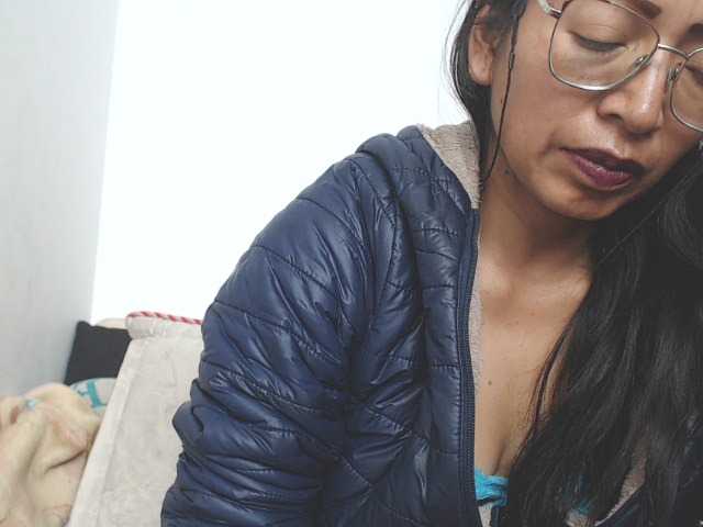 HOTTTSKIN Cam en direct sur BongaCams