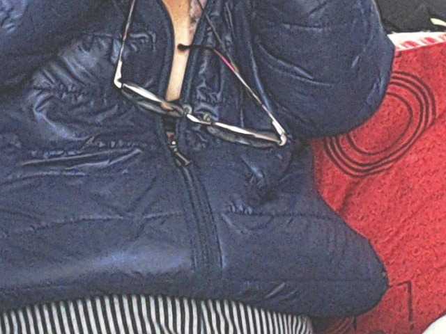 HOTTTSKIN live cam on BongaCams