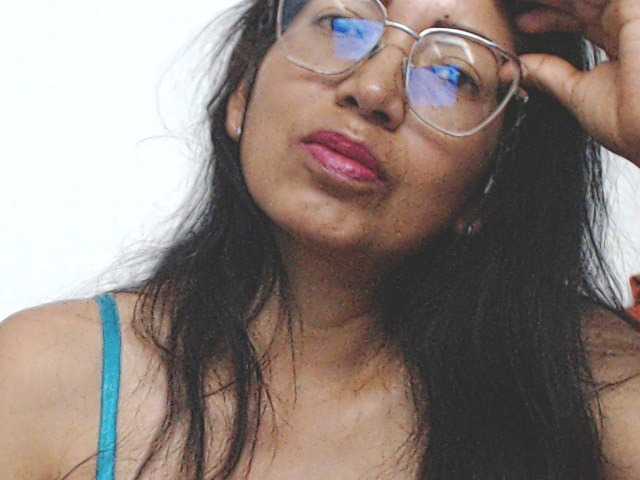 HOTTTSKIN, en directo ahora en BongaCams