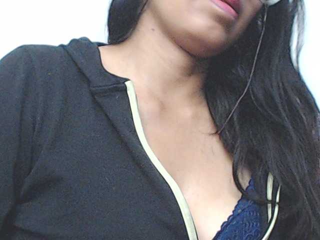 HOTTTSKIN, en directo ahora en BongaCams