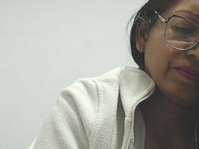 KATYY-HOTTT