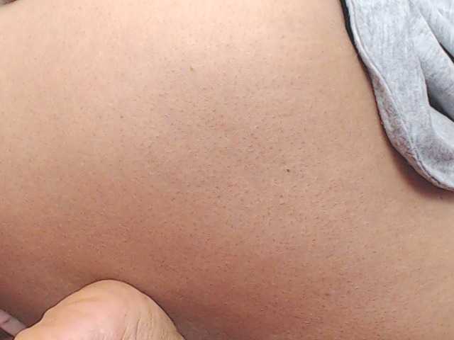 KATYY-HOTTT live cam preview