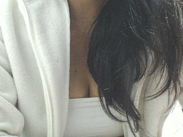KATYY-HOTTT